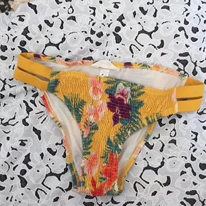 Shoreroad bathing suit bottoms ✨